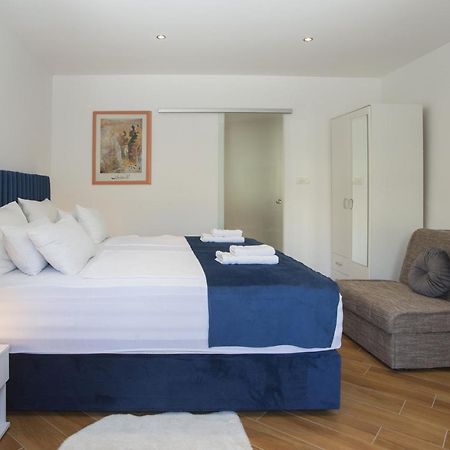 Guest House Kušeta Split Extérieur photo